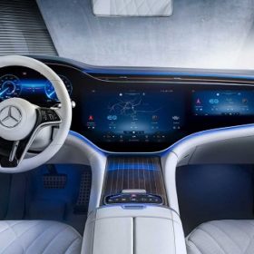 Mercedes EQS - обзор интерьера